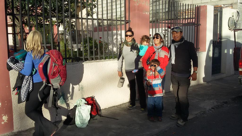 Hostel Sendero De Volcanes لاتاكونغا المظهر الخارجي الصورة