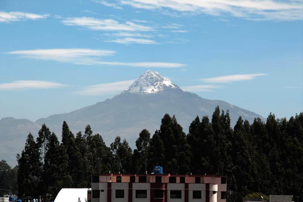 Hostel Sendero De Volcanes لاتاكونغا المظهر الخارجي الصورة